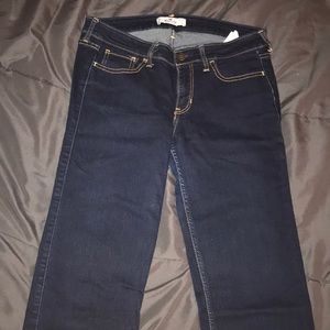 Hollister No holes Jeans